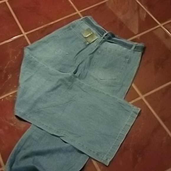 NEW - Forever 21 Denim Jean's Wide Leg - Picture 6 of 6